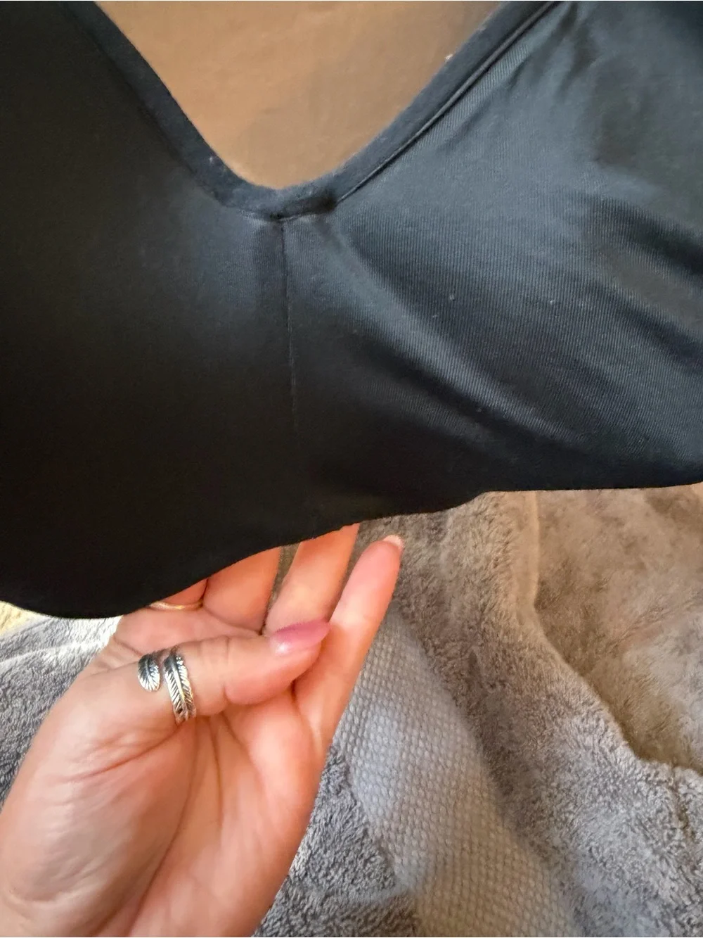 Everyday Smooth Black T-Shirt Bra 42J